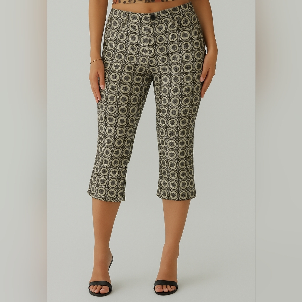 Zac & Rachel Black and Cream‎ Patterned Capris
